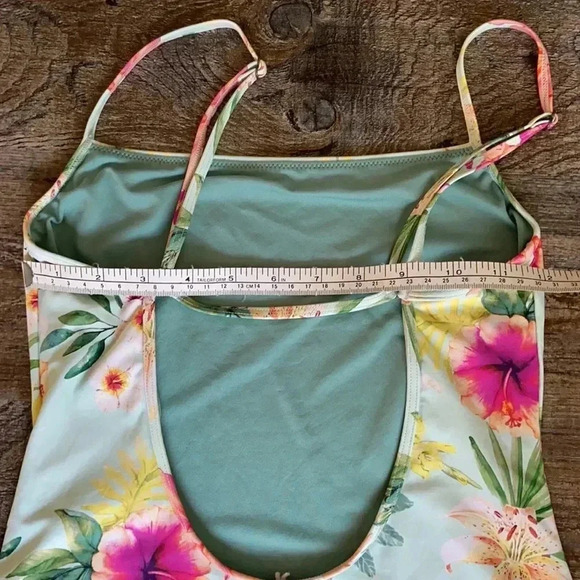 🎉HOST PICK ! Rip Curl |  one piece swimsuit - Picture 7 of 8